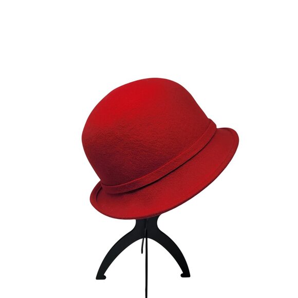 Galliano Sorbatti Red Wool‎ Cloche Hat Italy Black Beaded Bow Flapper Retro